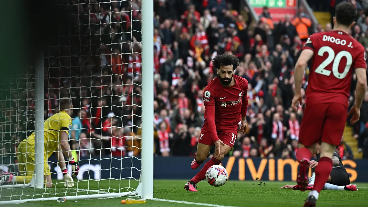 Foto: Gol Roberto Firmino Buyarkan Asa Arsenal Raup Tiga Poin Penuh di Kandang Liverpool