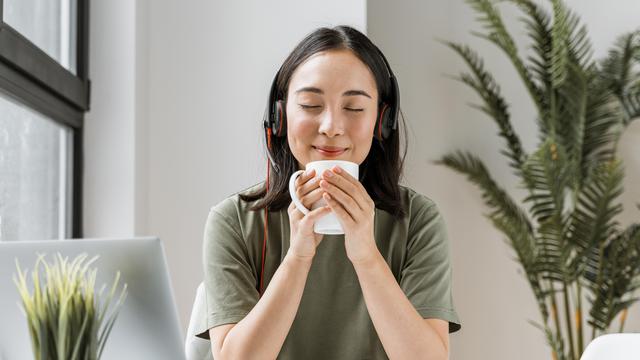 wanita juli jalani hidup baik