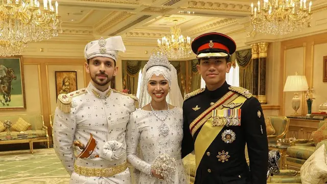 7 Potret Pangeran Abdul Mateen di Royal Wedding Sang Kakak, Curi Perhatian