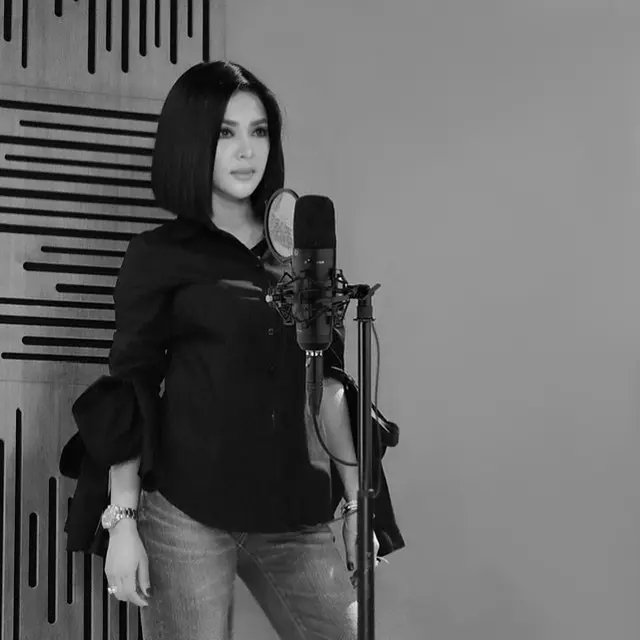 Syahrini (Instagram/princessyahrini)