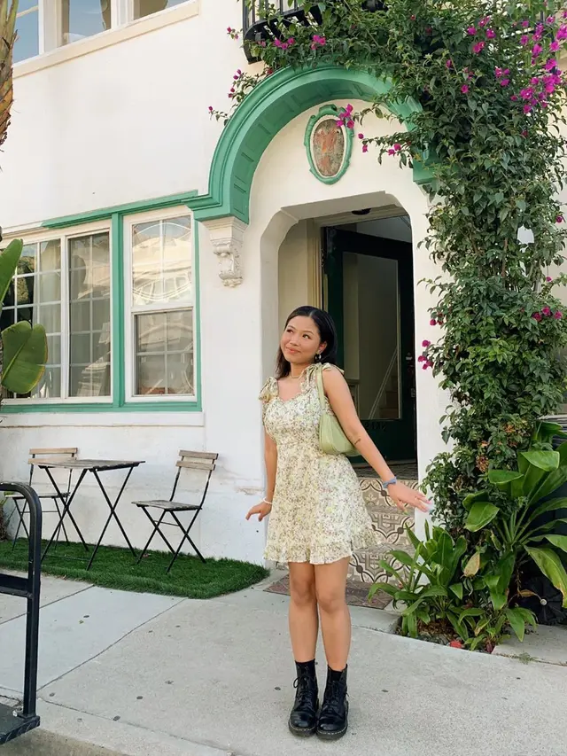 7 Pesona Vanntey Heng, Pacar Rich Brian yang Dikenal saat Konser