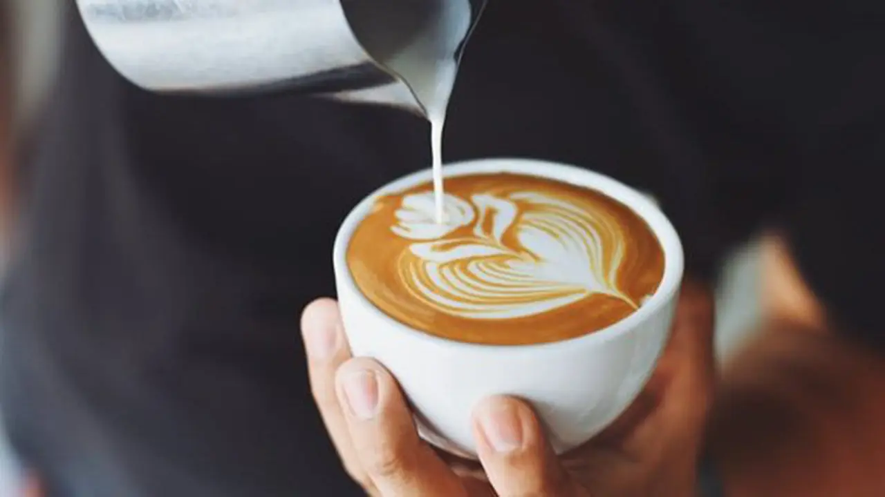Puzzle menuang kopi/copyright Pexels.com