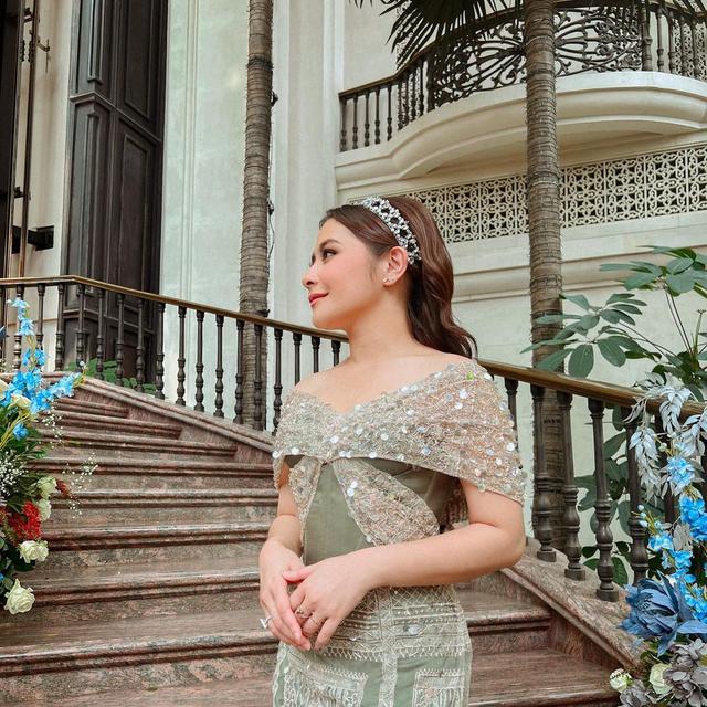 6 Potret Prilly Latuconsina Jadi Bridesmaid di Pernikahan Sahabat, Didoakan Menyusul