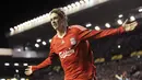 Fernando Torres - Mantan bomber Liverpool ini mengaku ada peran Captain Tsubasa yang membawanya hingga menjadi salah satu penyerang terbaik di dunia. Torres sejak kecil selalu berada di barisan depan saat menonton serial anak tersebut. (AFP/Andrew Yates)