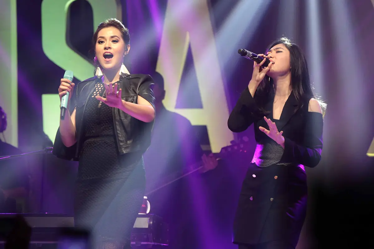 [Bintang] Raisa dan Isyana Sukses Gelar Showcase Anganku Anganmu