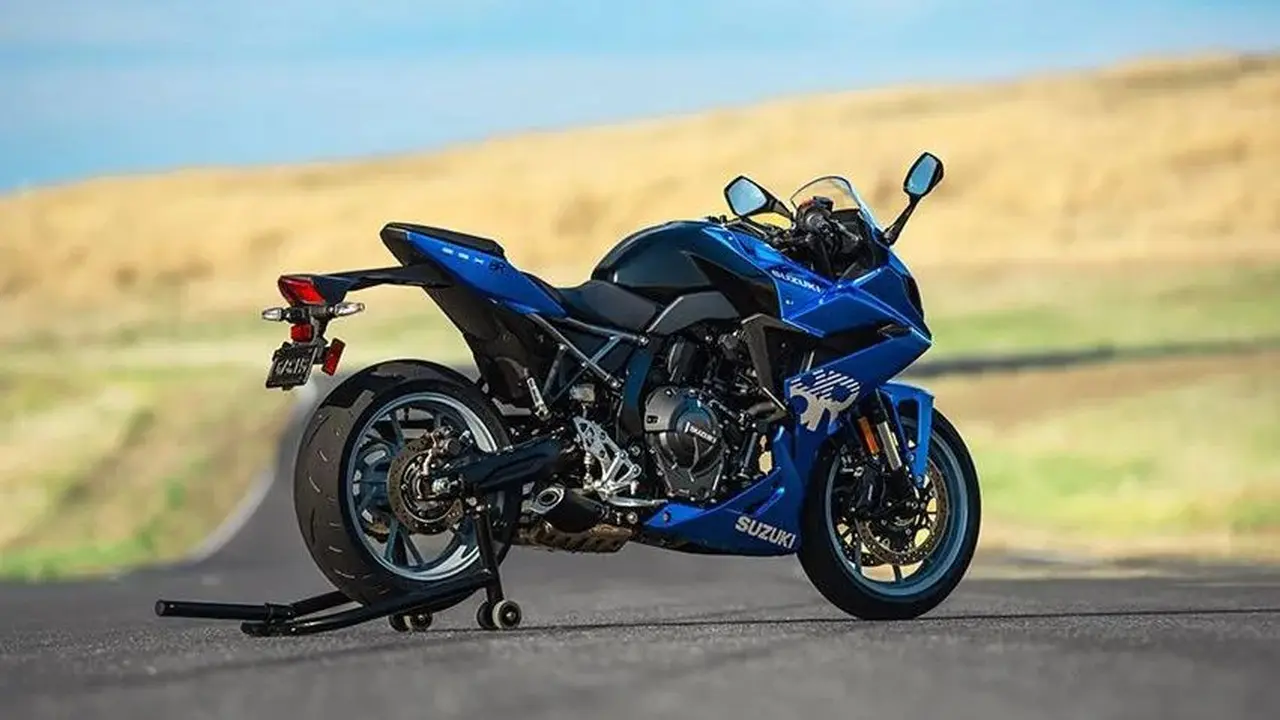 Suzuki GSX-8R