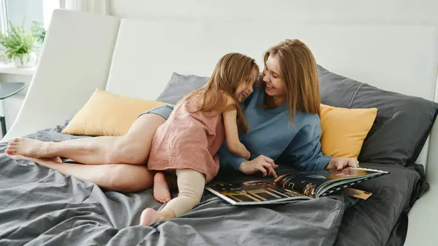 Cara Menerapkan Slow Parenting di Era Anak Gen Alpha