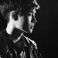 Lay EXO (via kpopchart.net)