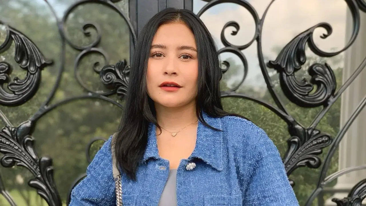 Prilly Latuconsina