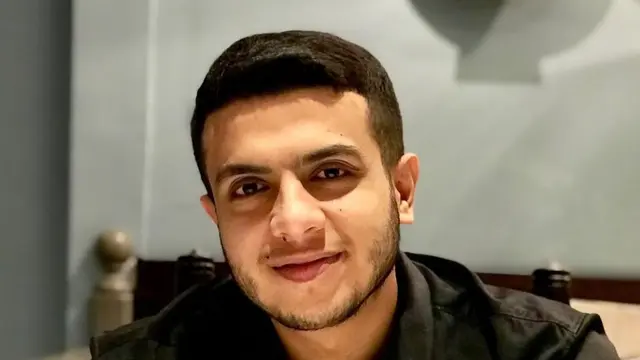 Momen Yislam Jaidi dapat kejutan. (credit:instagram.com/yislamaljaidi)