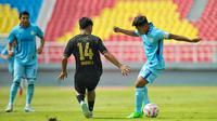 Duel Persijap Jepara kontra Persela Lamongan dalam lanjutan laga terakhir Grup Y di Stadion Gelora Delta Sidoarjo, Rabu (19/2/2025) pagi WIB. Persijap menang 1-0 atas Persela (Bola.com/Aditya Wany)