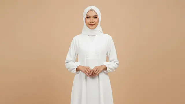 Model Baju Nuansa Putih Clean dan Classy untuk Sungkeman. AI