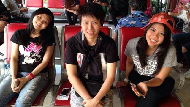 Debby Susanto (kiri), Liliyana Natsir (tengah), dan Greysia Polii.