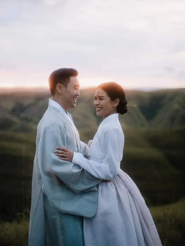 Sahabat Jadi Cinta, Deretan Artis Ini Menikah dengan Teman Sendiri