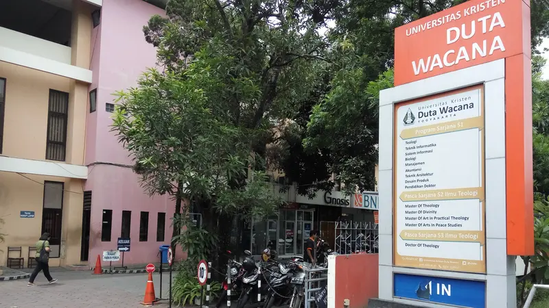  Universitas Kristen Duta Wacana (UKDW) Yogyakarta