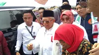 Cegat Ma'ruf Amin, Nenek Suwanti Mengaku Punya Pesan dari Sunan Bonang untuk Jokowi  (FOTO/ Ahda Bayhaqi)