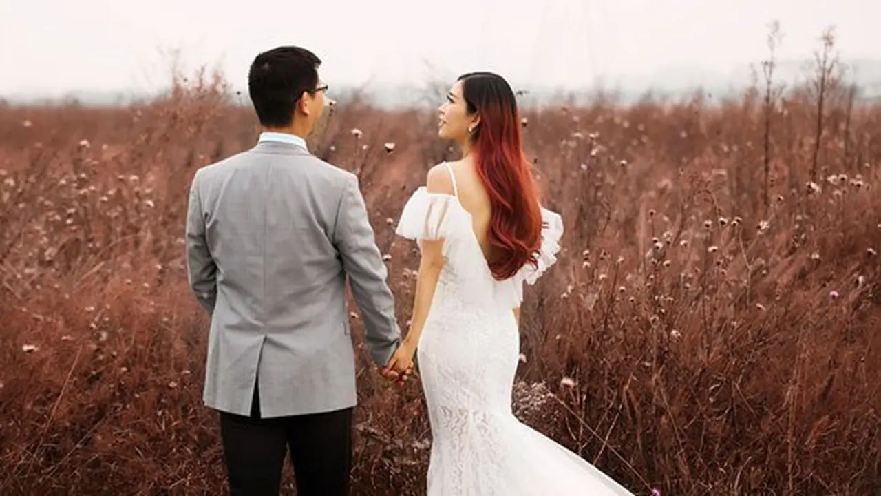 Menikah tak semudah melempar batu./Copyright pixabay.com