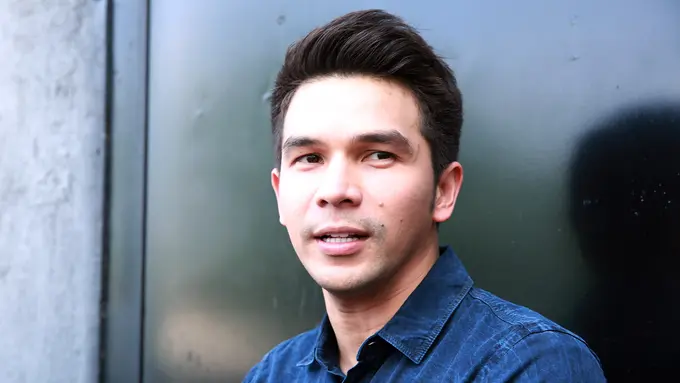 [Bintang] Jonathan Frizzy