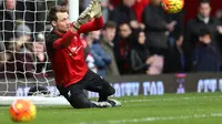 Liverpool Perpanjang Kontrak Simon Mignolet