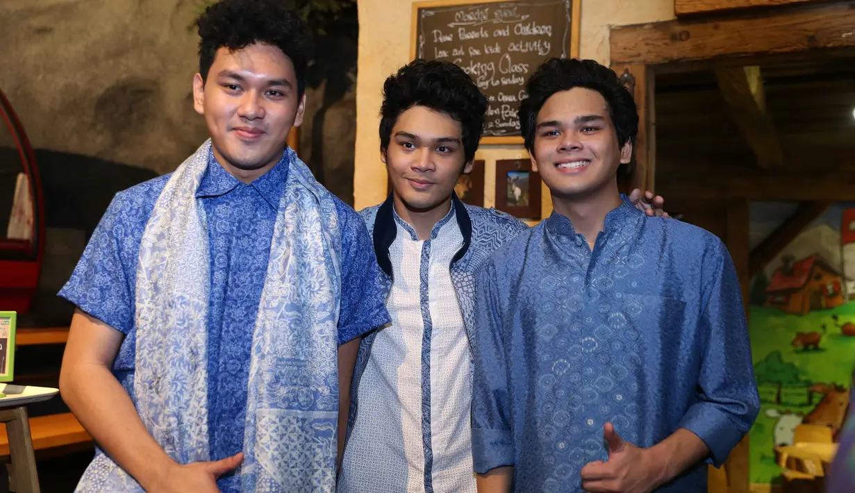 The Overtunes mengaku tetap akan memilih dan memilah tawaran main film yang mampir untuk disesuaikan dengan imej mereka. Sisi cerita yang menarik pun akan menjadi alasan mereka untuk bermain film lagi. (Nurwahyunan/Bintang.com)