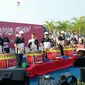 Menteri BUMN Rini Soemarno melepas keberangkatan  pemudik dalam Program Mudik Bareng BUMN 2018 di Ancol, Jakarta, Sabtu (9/6/2018). (Dwi Aditya Putra/Merdeka.com)