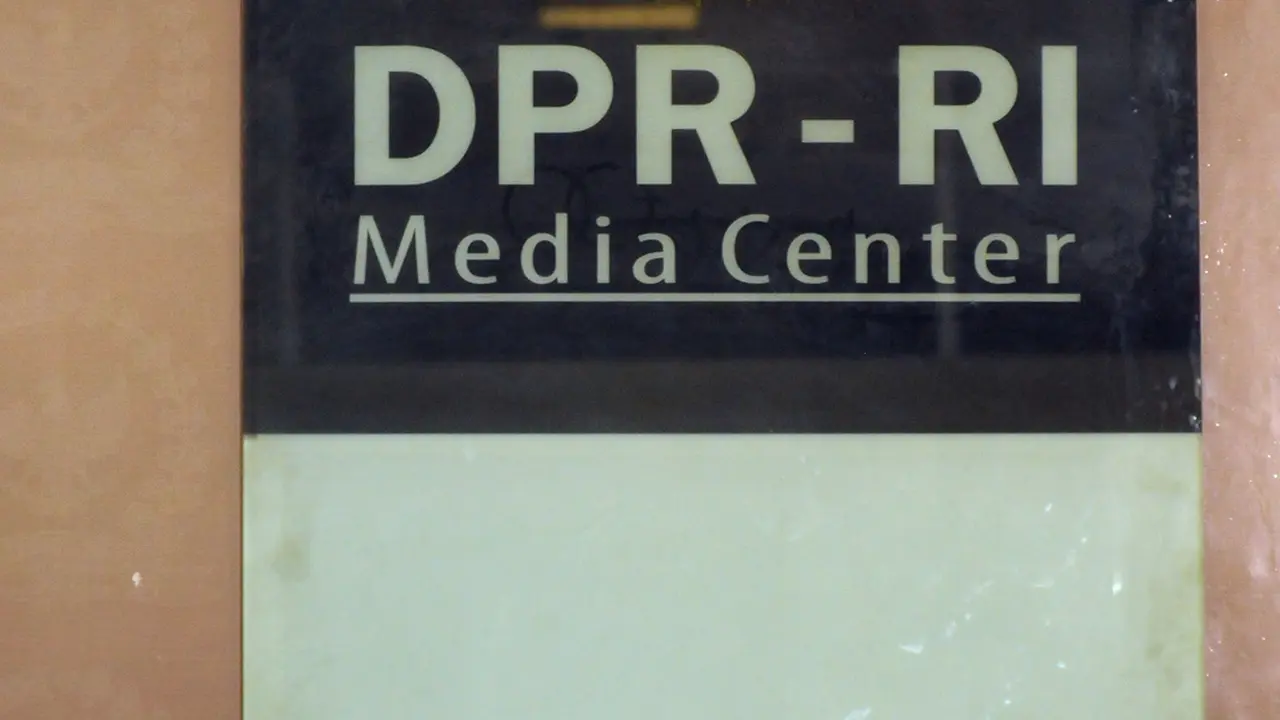 20160329-Diskusi-DPR-HEL