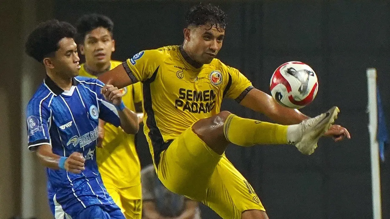PSBS Biak vs Semen Padang