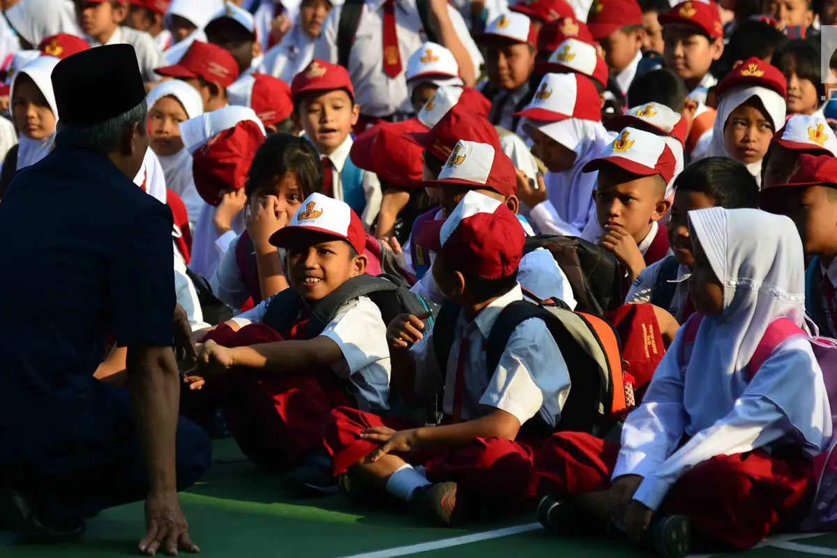 Hari Pertama Masuk Sekolah