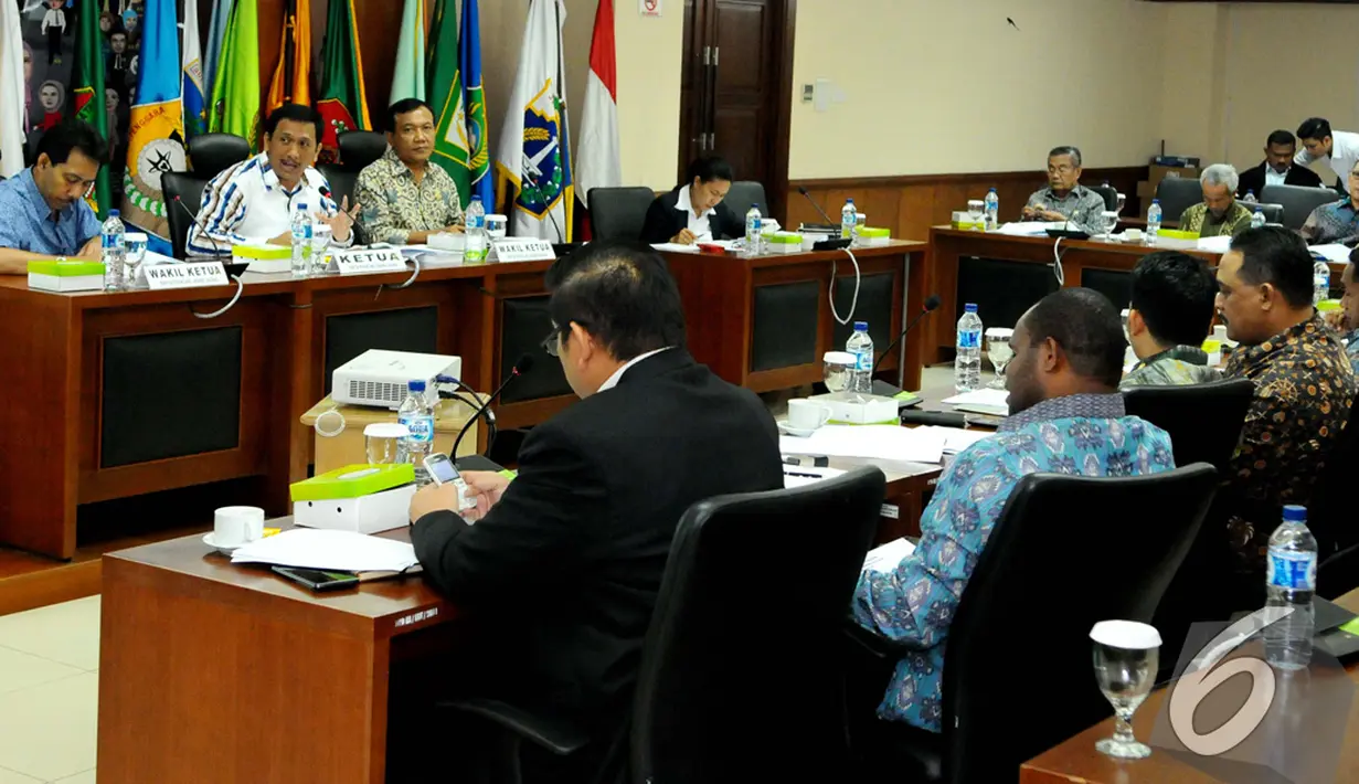 DPD akan mengambil sikap yang tegas atas keputusan Badan Legislasi DPR yang tidak melibatkan DPD dalam revisi UU MD3, Senayan, Jakarta, Selasa (25/11/2014). (Liputan6.com/Andrian M Tunay)