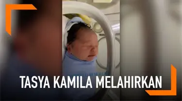 Tasya Kamila dan Randy Bachtiar dikaruniai anak pertama. Bayi berjenis kelamin laki-laki itu diberi nama Arrasya Wardhana Bachtiar.