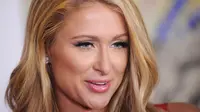 Paris Hilton Bosan Berpesta Pora