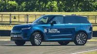 Range Rover Sport Electric Siap Tantang Porsche, Bekalnya Tak Main-Main