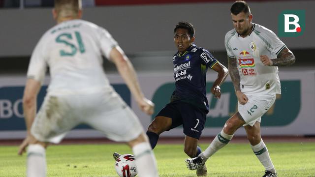 PS Sleman vs Persib Bandung