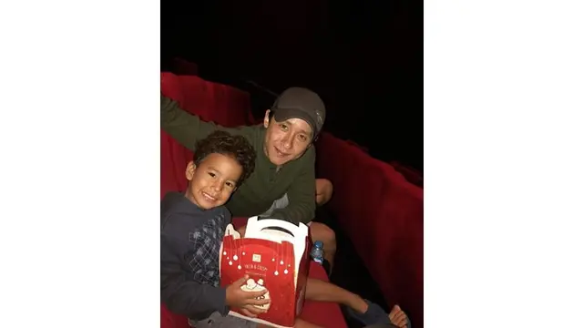 Meski sudah berpisah, Wanda dan Daniel masih menjaga hubungan baik demi sang anak.