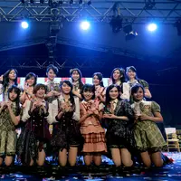 Pemilihan berlangsung meriah di Stadion Utama Gelora Bung Karno, Senayan, Jakarta Pusat pada Sabtu (7/5/2016) malam dan dihadiri oleh para fansnya.  (Adrian Putra/Bintang.com)