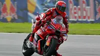 Hasil MotoGP San Marino 2025: Marc Marquez Balas Dendam, Asapi Marco Bezzecchi