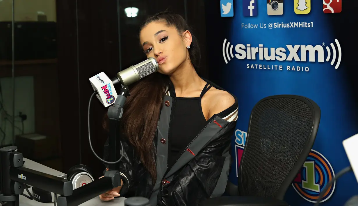 Para netizen pun memuji gaya rambut terbaru Ariana Grande. Kebanyakan netizen berkomentar, Ariana terlihat lebih manis dan menggemaskan. (AFP/Bintang.com)