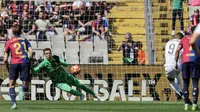 Terkenal Cool, Szczesny Nangis Juga usai Barcelona Menang El Clasico
