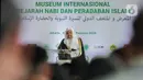 Sekretaris Jenderal Liga Dunia Islam, Syaikh Dr Muhammad Abdul Karim Al-Isa menyampaikan sambutan dalam peresmian groundbreaking Museum Internasional Sejarah Nabi dan Peradaban Islam di kawasan Ancol, Jakarta, Rabu (26/2/2020). (Liputan6.com/Faizal Fanani)