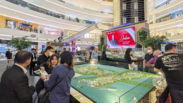 PT Agung Podomoro Land Tbk menggelar Pameran Podomoro Vaganza yang dilaksanakan pada 15 – 21 April 2024 di South Atrium, Galaxy Mal 1, Surabaya. (Dian/Liputan6.com)