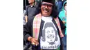Kejadian tersebut bermula ketika Ferdians Setiadi memberi sugesti bahwa setiap anjing yang dilihat Caisar nantinya adalah Benyamin Sueb hingga memicu protes dari masyarakat Betawi. (Liputan6.com/Faisal R Syam)