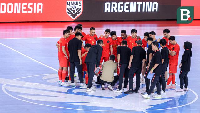 Foto: Perlawanan Sengit Timnas Futsal Indonesia saat Jumpa Argentina dalam 4 Nations World Series 2025