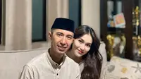Intip gaya bucin Ayu Ting Ting dan calon suami, Muhammad Fardhana di momen Ramadan. [@ayutingting92]