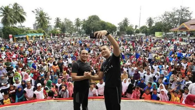 Musa Rajekshah bersama pasangannya dalam Pilkada Sumatera Utara (instagram/@ijeck09)