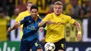 Ciro Immobile. Striker Lazio ini pernah berseragam Borussia Dortmund selama satu musim pada 2014/2015 usai didatangkan dari Torino untuk menjadi suksesor Robert Lewandowski. Ia pun langsung mewarisi jersey nomor 9. Total mencetak 10 gol dan 3 assist dari 34 laga. (AFP/Patrik Stollarz)