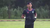 Kiper muda Persikabo 1973, Viba Koto. (Bola.com/Nandang Permana)