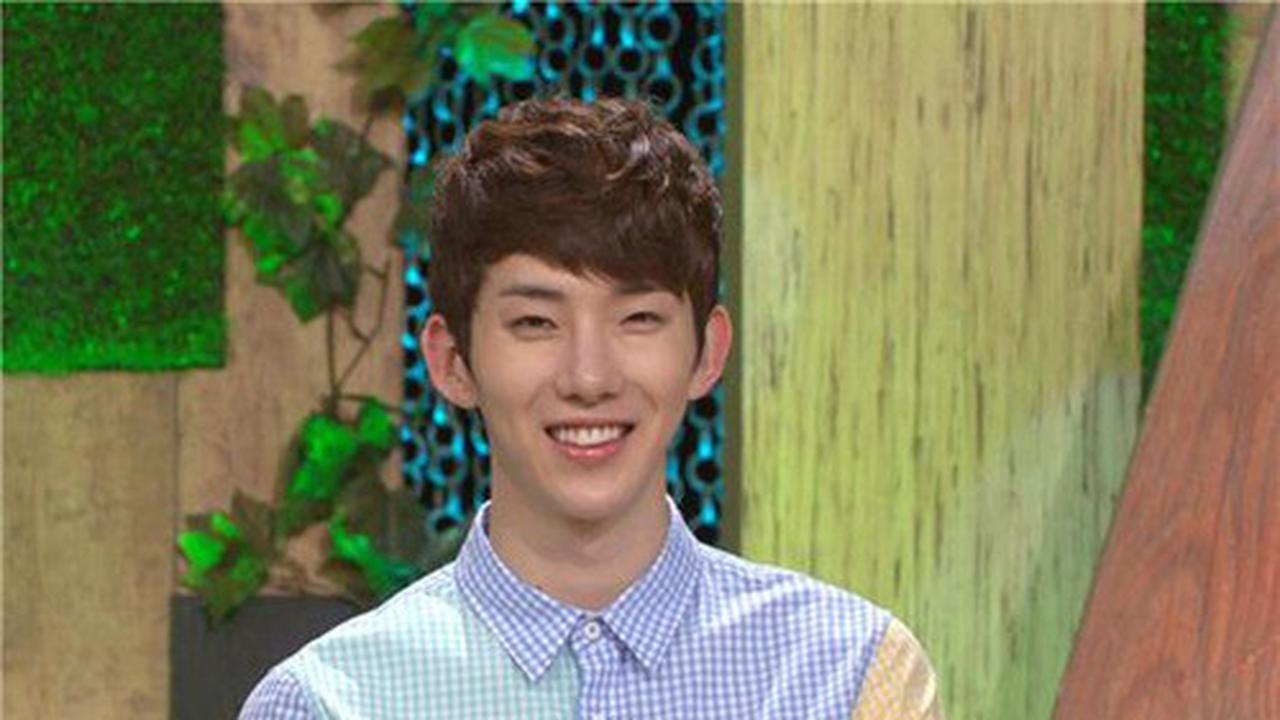 Jo Kwon 2AM Tampil Bergaya Wanita Demi Majalah Fesyen