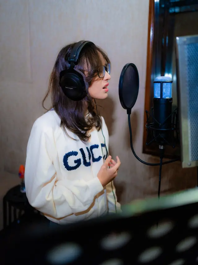 Dinda Ghania