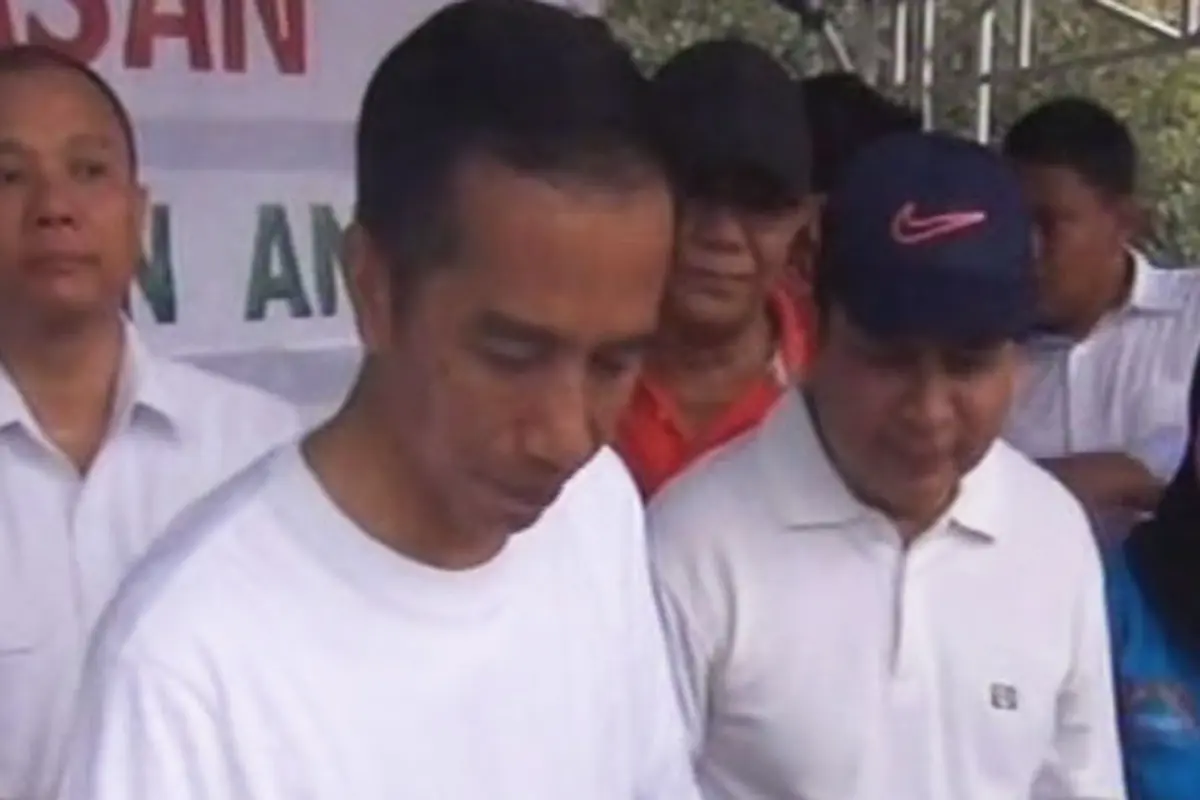 Jokowi Bersepeda - Liputan6 siang