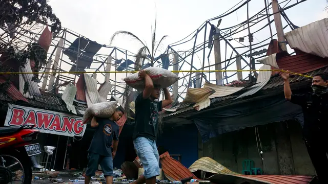 Pasar Legi Solo Terbakar